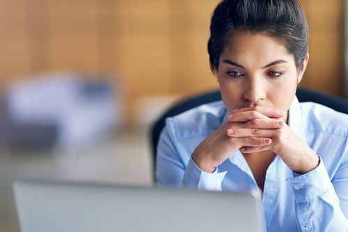 3 efikasna načina da odgovorite na pasivno-agresivne komentare kolega
