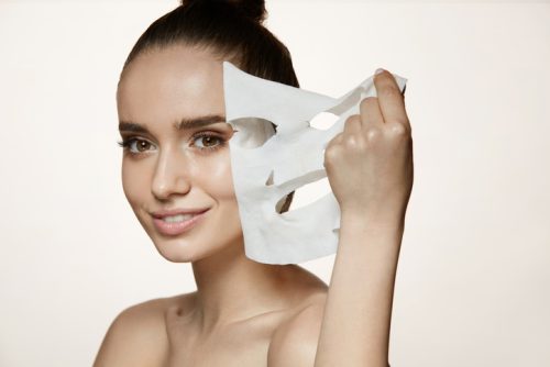 Da li sheet maske zaista poboljšavaju vašu kožu ili su samo prolazni trend?