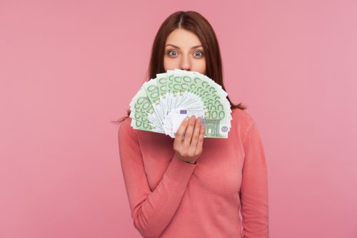 Finansijska astrološka prognoza za april 2025: Ko štedi, ko troši, a kome se pare same vraćaju?