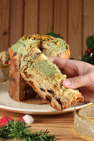 stuffed panettone