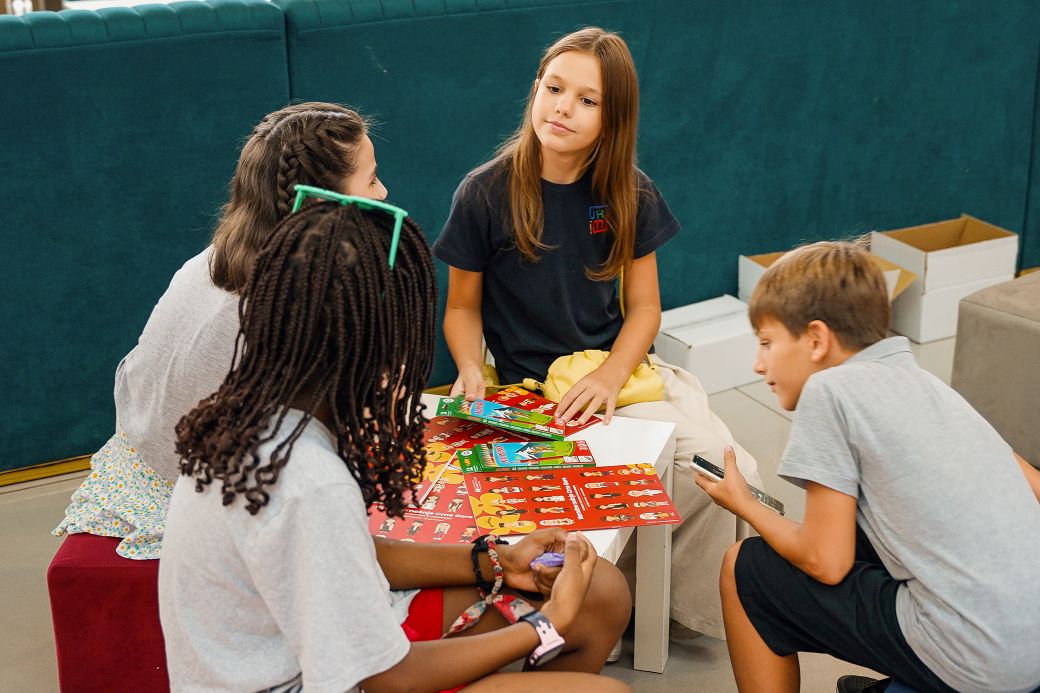 2025 09 08 Promocija - Crnogorska bojanka_Narodne nosnje Crne Gore WebRes 03