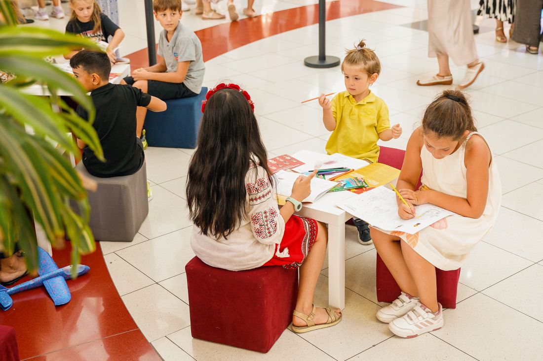 2025 09 08 Promocija - Crnogorska bojanka_Narodne nosnje Crne Gore WebRes 05