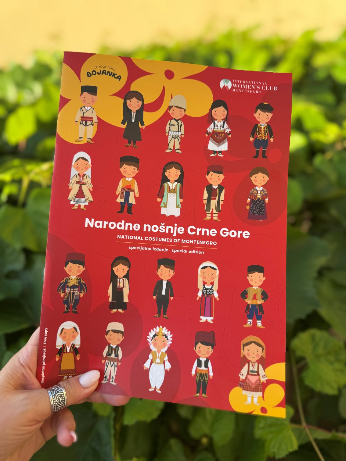 Crnogorska bojanka_Narodne nosnje Crne Gore.jpg 1