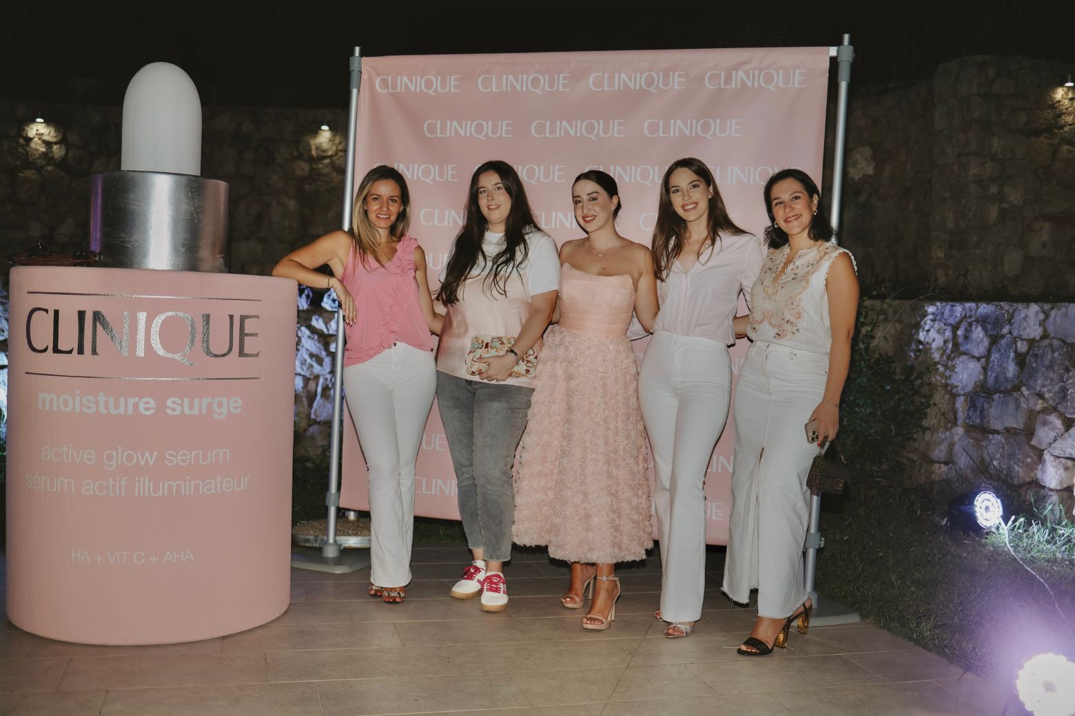 IMG_3719_resized.jpg 1