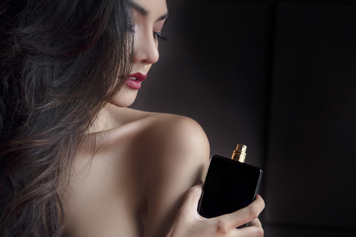 Parfemi sa mirisom kafe, tamjana i krvi: najneočekivaniji trendovi 2026.