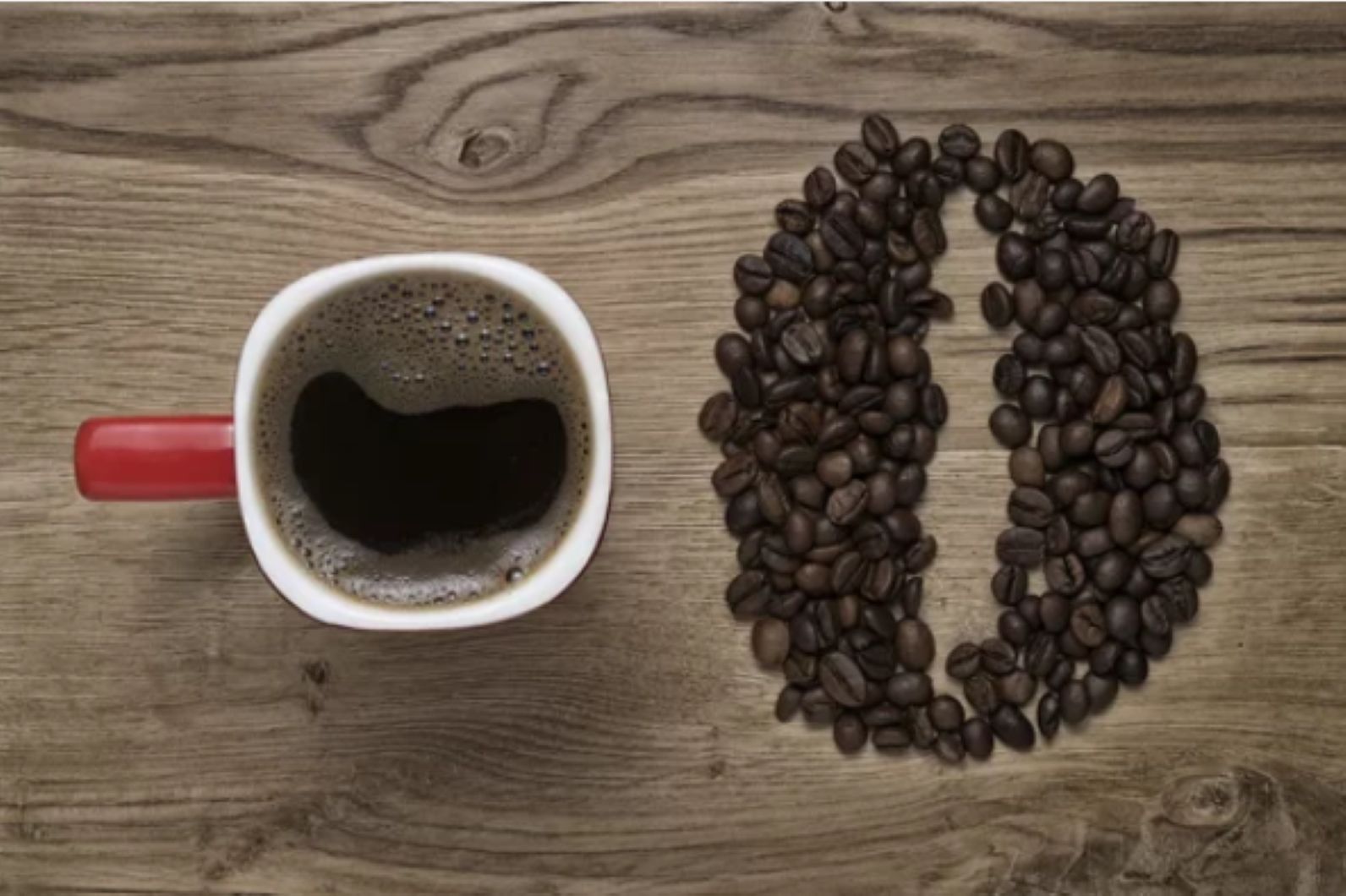 Nescafe šolja sa kafom.jpg1